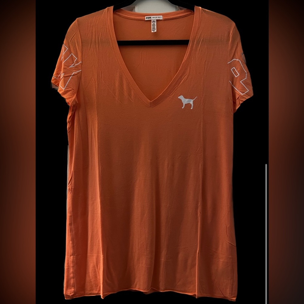 VS PINK V-Neck T-Shirt